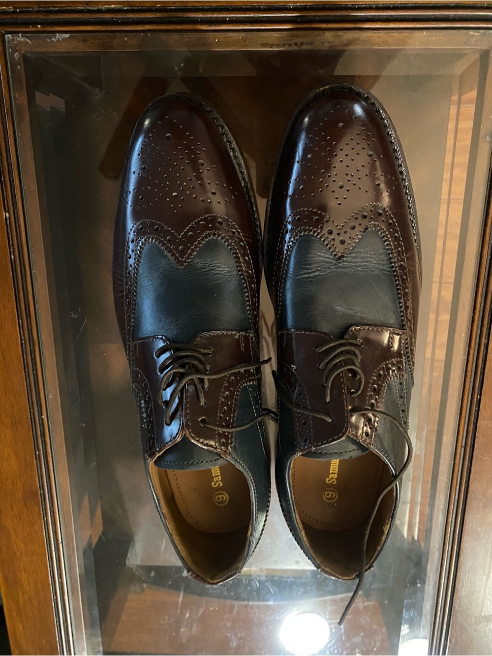 Mens Two-Tone Burgundy and Black Brogue Lace-Up Oxfords